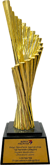 Bursa Malaysia award 2024 trophy — Retail Salesforce Awards, Highest Reactivation of Untraded Accounts